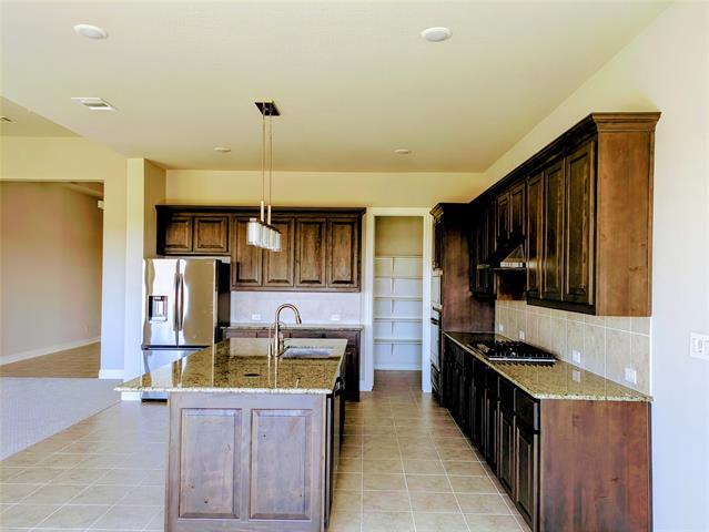 Building Photo - 3010 Meadow Dell Dr