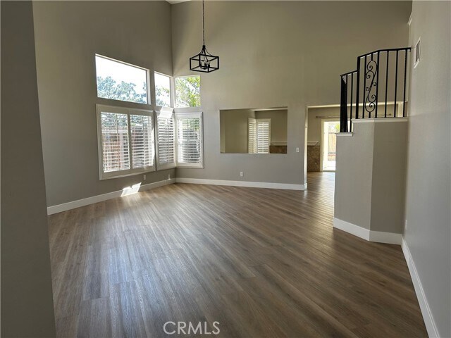 Building Photo - 23991 Lone Pine Dr