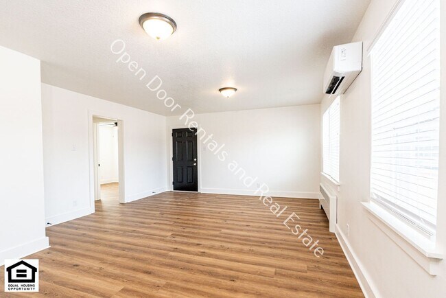 Building Photo - 1823 Griswold Dr