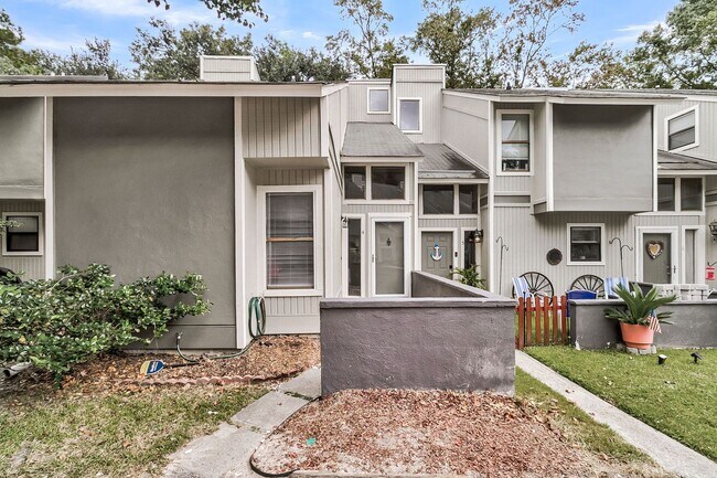Foto del edificio - Pond View 3 Bedroom, 2 Bath Home in Ashley...