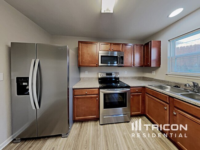 Foto del edificio - 6415 Pennacook Dr