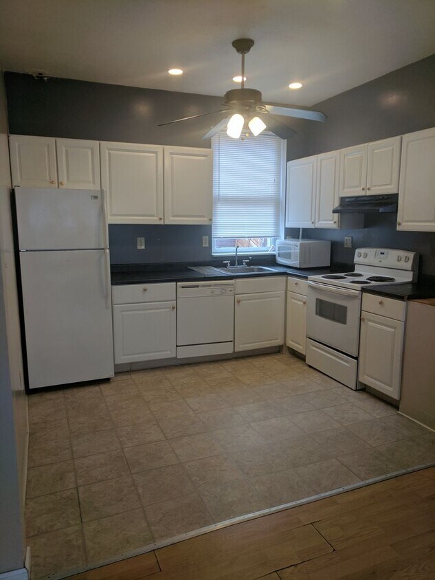 Foto principal - South Oakland 6 bedroom house