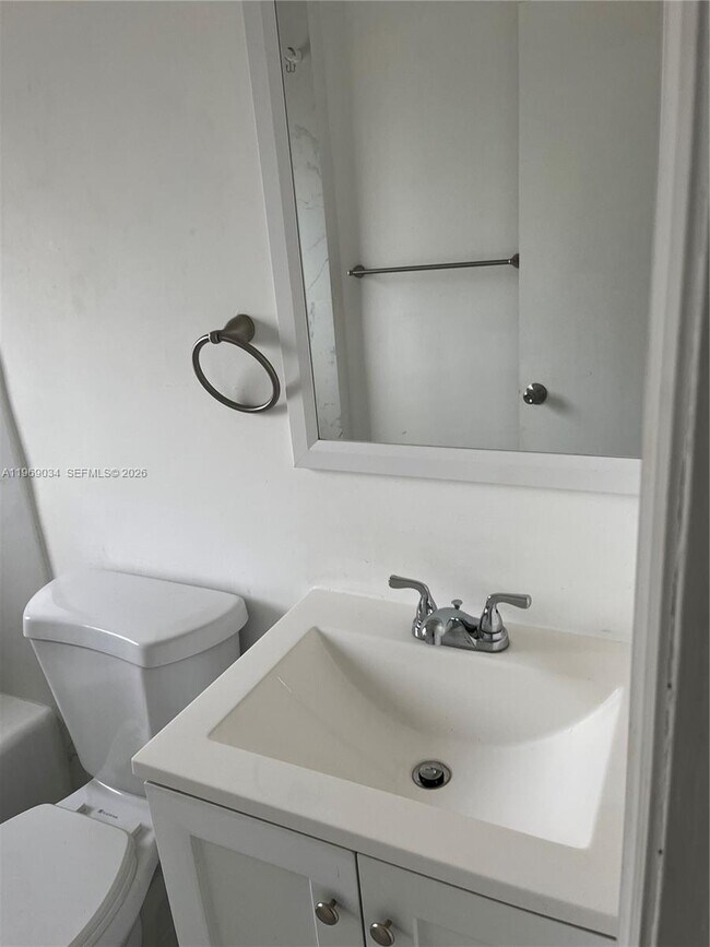 Foto del edificio - 92 Hendricks Isle