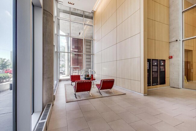 Foto del edificio - 510 W Erie St