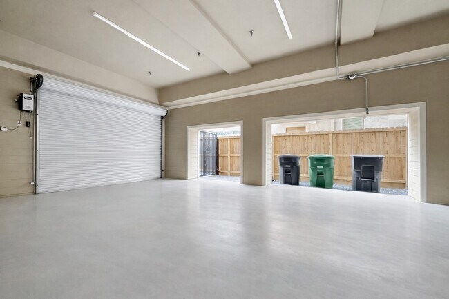 Foto del edificio - 314 W Bell St