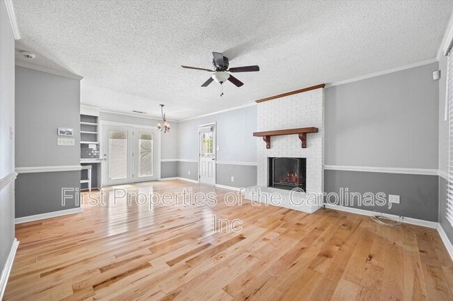 Building Photo - 2309 Firmin Ct