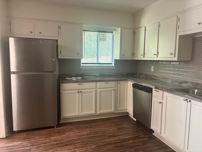 Building Photo - 120 Paso Cove