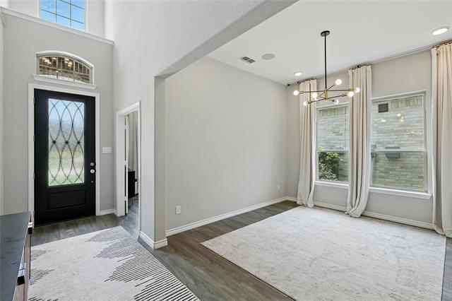 Foto del edificio - 612 Lake Cove Dr