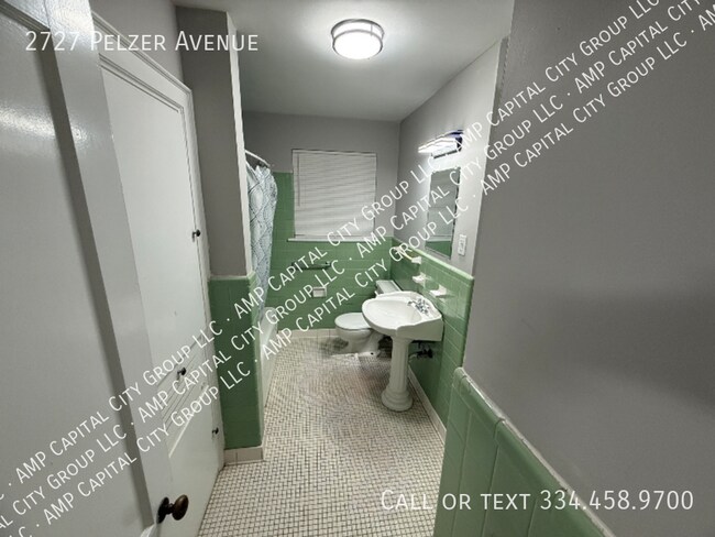 Foto del edificio - 2727 Pelzer Ave