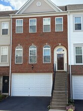 Building Photo - 6729 Applemint Ln