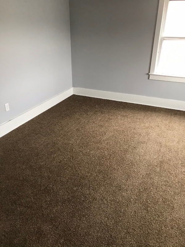 Building Photo - 626 Cemetery Ave