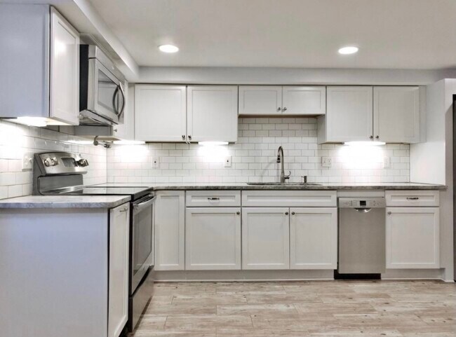 Foto del edificio - 1029 10th St NE