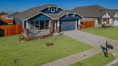 Building Photo - 10612 N 120th E Ave