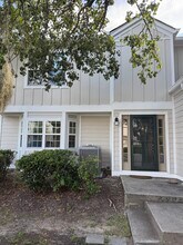 Building Photo - 1115 Monaco Dr
