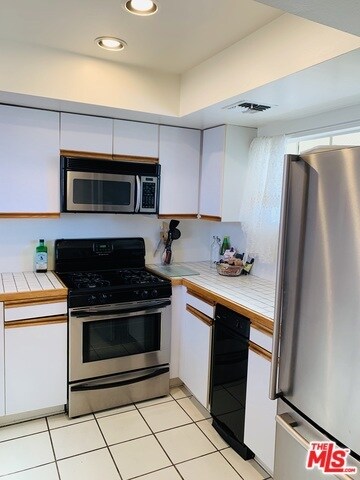 Foto del edificio - 1234 Granville Ave