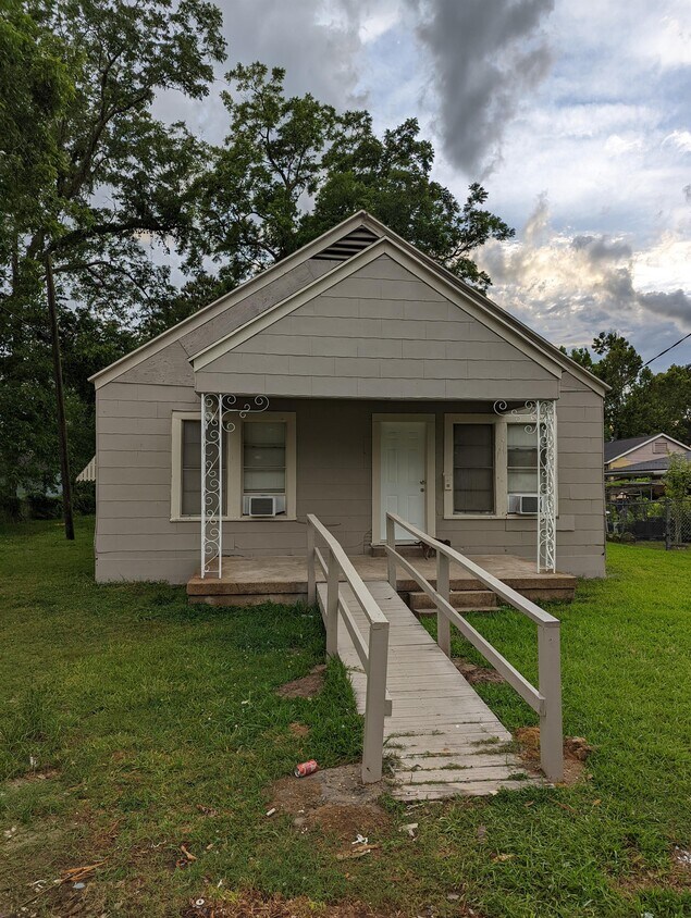 3440 Fonville Ave, Beaumont, TX 77705 House Rental in Beaumont, TX