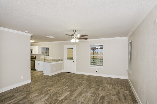 Foto del edificio - 5727 Sandy Canyon