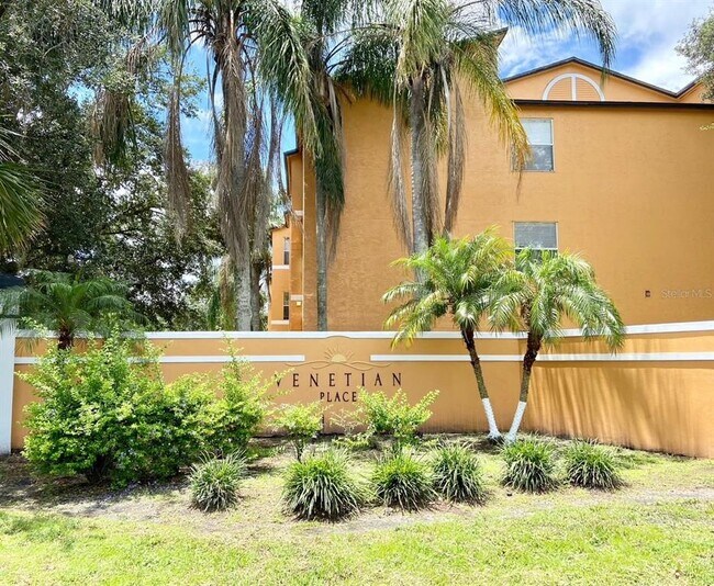 Building Photo - 5773 Gatlin Ave