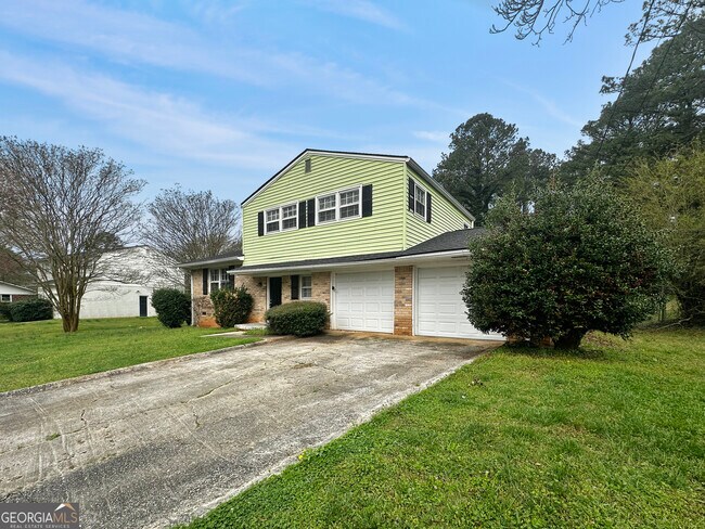 Foto del edificio - 3865 Morning Creek Dr