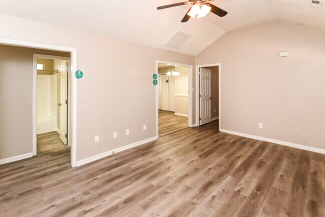 Foto del edificio - 8543 Alicia Brittany Ln