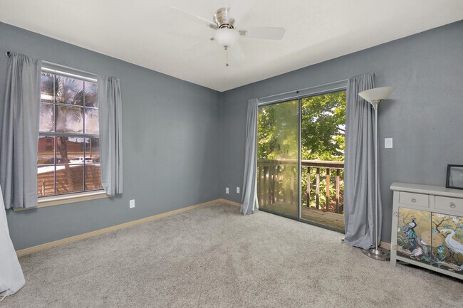 Foto del edificio - 493 Marker Cove