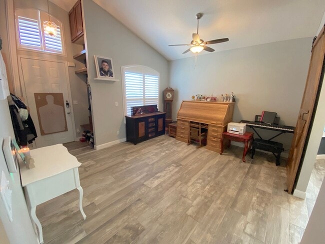 Building Photo - Northeast El Paso 3 bed with Refrig A/C and Solar Panels