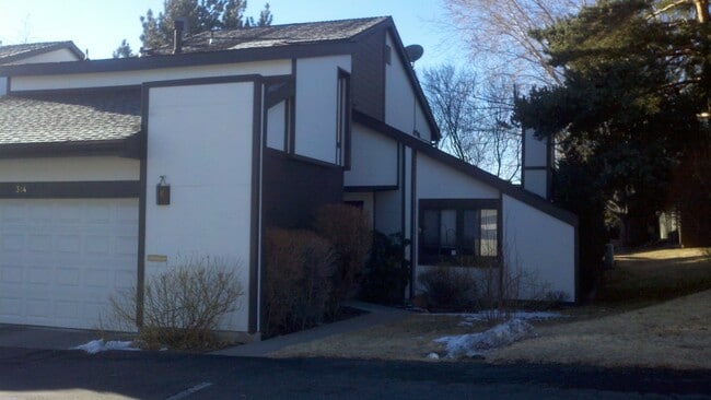 Building Photo - 314 Lorraine Ct