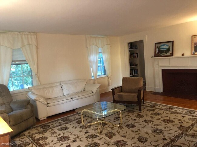 Building Photo - 2 br, 1 bath House - 61 Gibson St