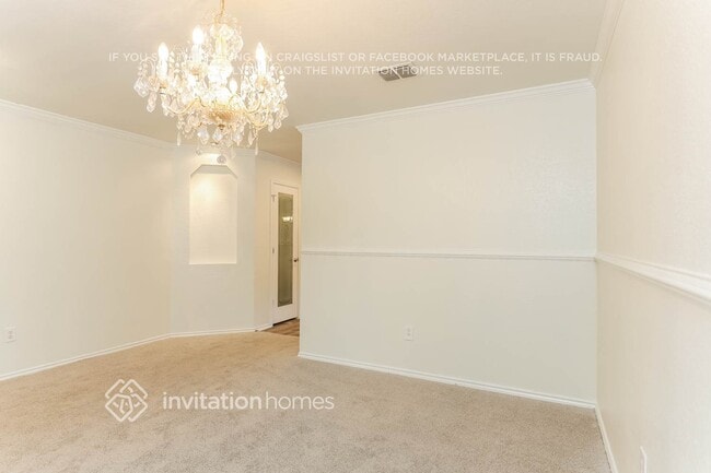 Building Photo - 8522 Silver Brush