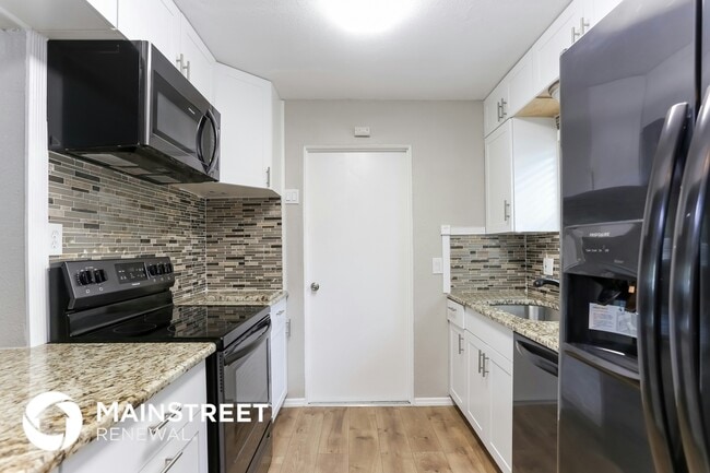 Foto del edificio - 3828 Neptune Dr SE