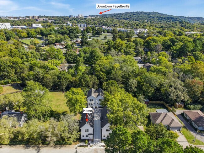 Building Photo - 1337 Van Buren Ave