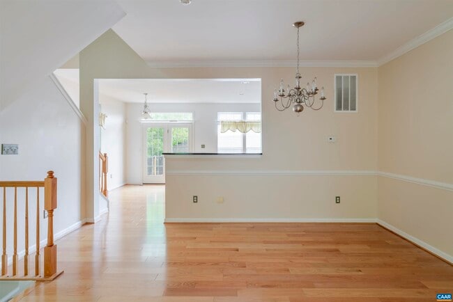 Building Photo - 934 Bing Ln