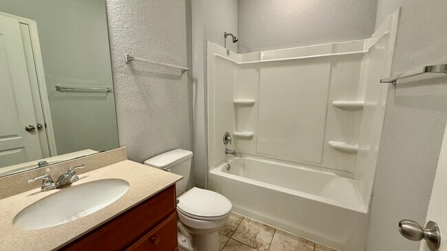 Building Photo - 260 Sage Derby Dr