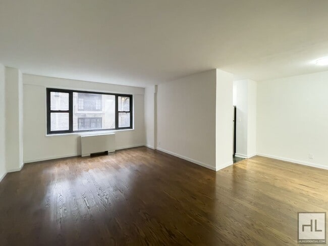 Building Photo - EAST 56 STREET