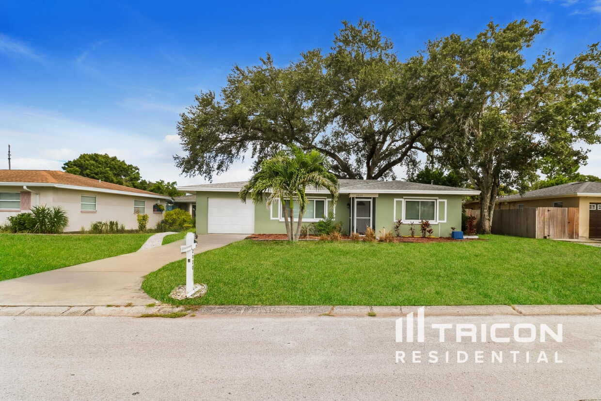 Primary Photo - 2020 Magnolia Dr