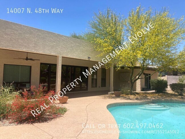 Foto del edificio - Huge Gorgeous Scottsdale Home!
