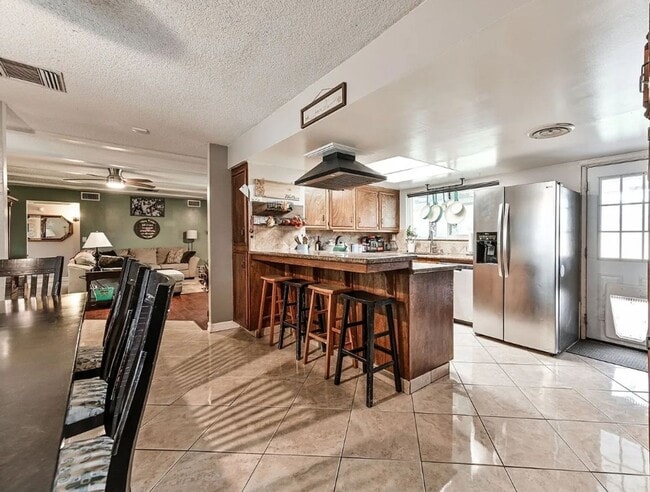 Foto del edificio - Beautiful Solar-Powered 4 Bedroom Home