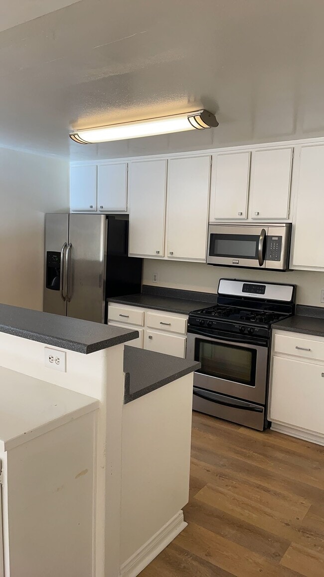 Building Photo - Bentley Luxury Investments LLC