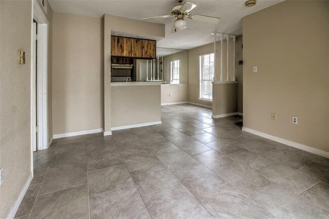 Building Photo - 250 El Dorado Blvd