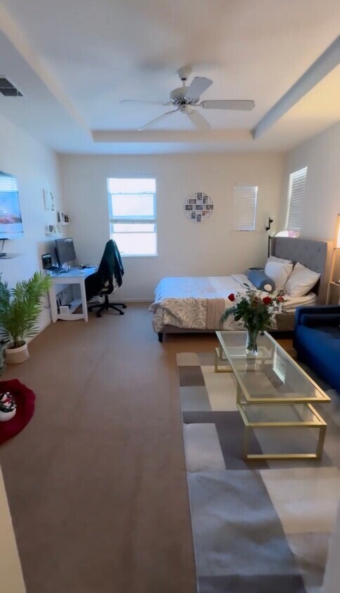 Primary Photo - 1351 Isabel Ct