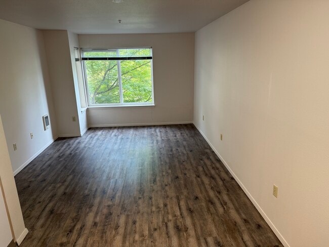 Living - Rose City Center Apartments - 55 and Over
