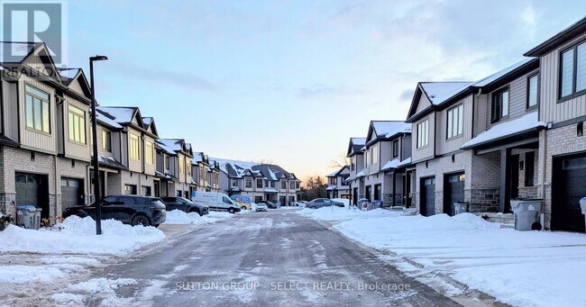 Photo du bâtiment - 601 Lions Park Dr