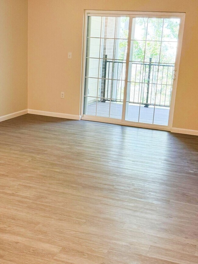 Foto del edificio - 231 Harmony Mdws Ct