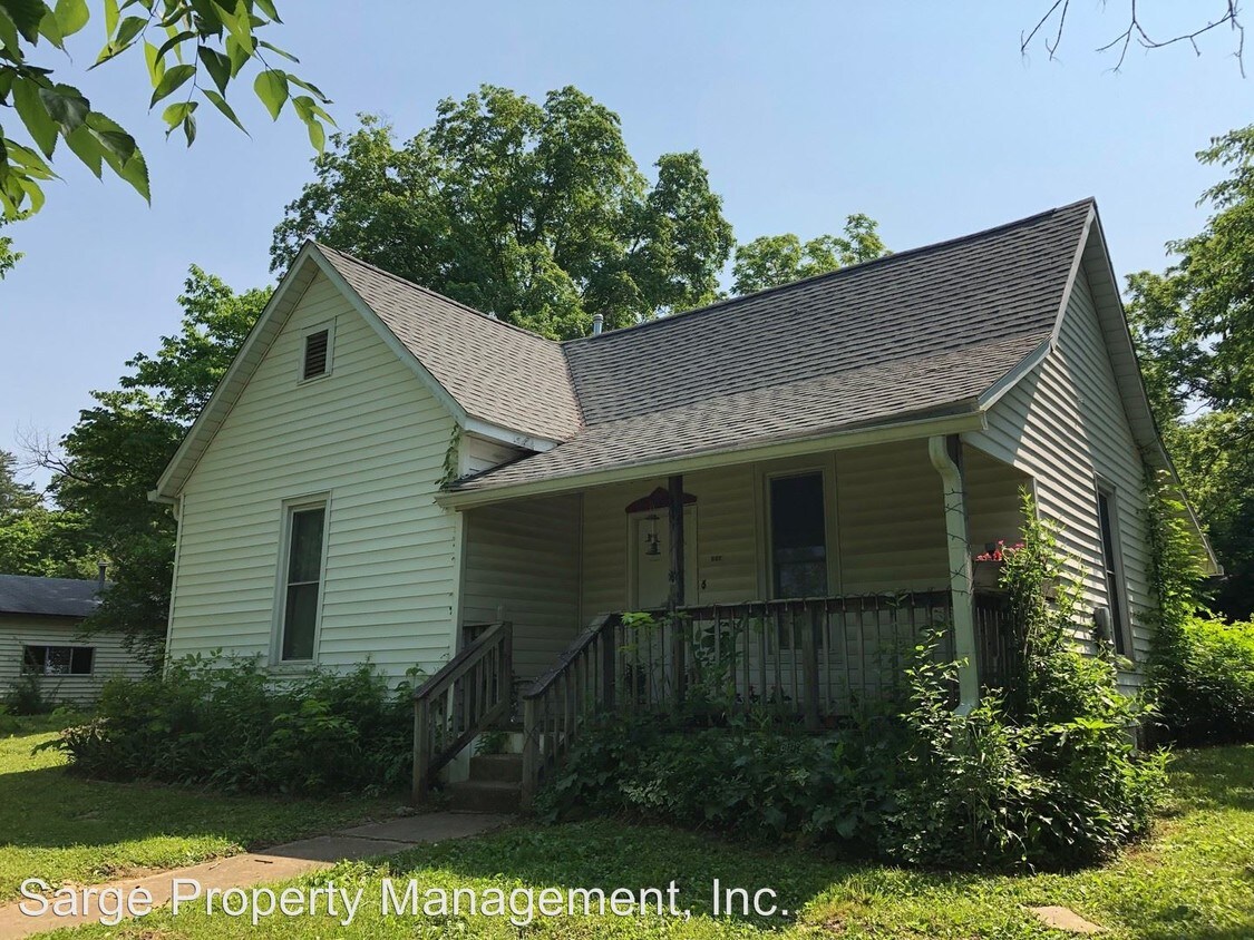 Primary Photo - 1 br, 1 bath House - 5201 S Rogers St