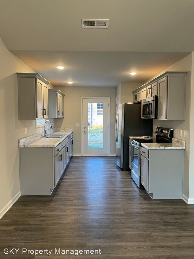 Building Photo - 3 br, 2 bath House - 774 River Birch Court