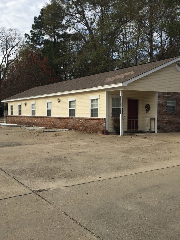Duplex units - 961 Tatum Camp Rd