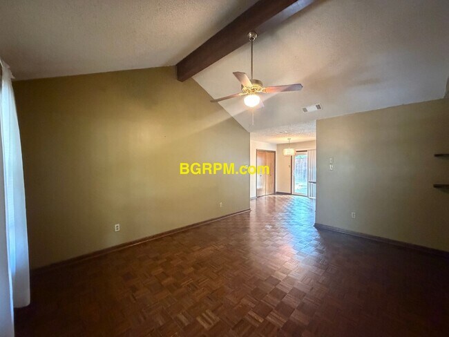 Foto del edificio - Remodeled 3 Bedroom Home