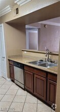 Building Photo - 8101 W Flamingo Rd