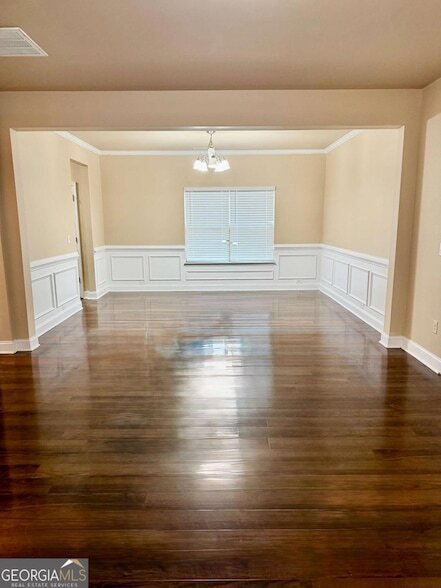 Building Photo - 1985 Boatswain Dr