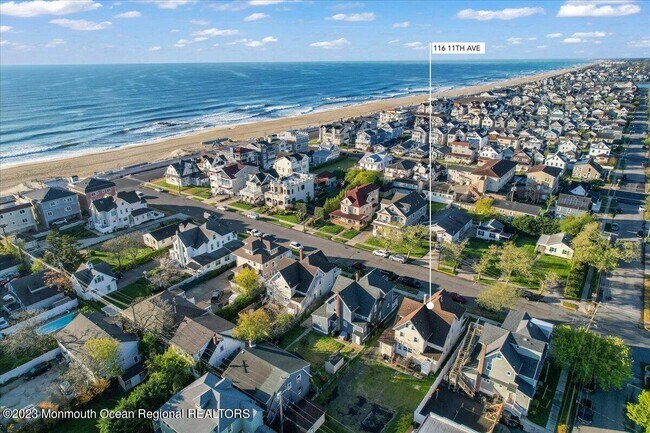 Foto del edificio - 116 11th Ave